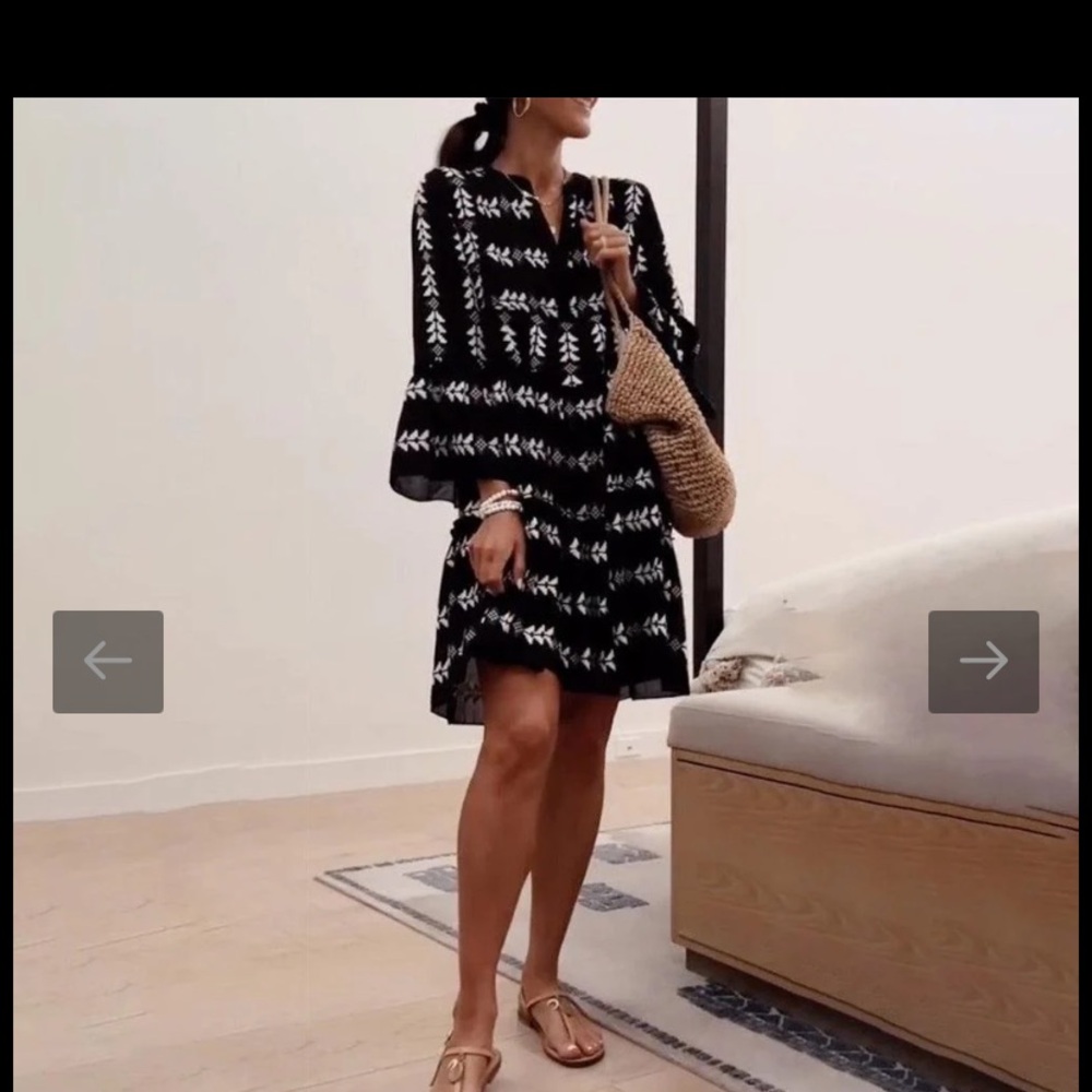 Black and white midi dress size M